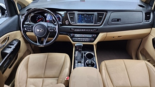 KIA CARNIVAL 2019