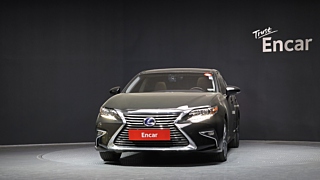 LEXUS ES300H 2018