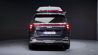 KIA CARNIVAL 2025