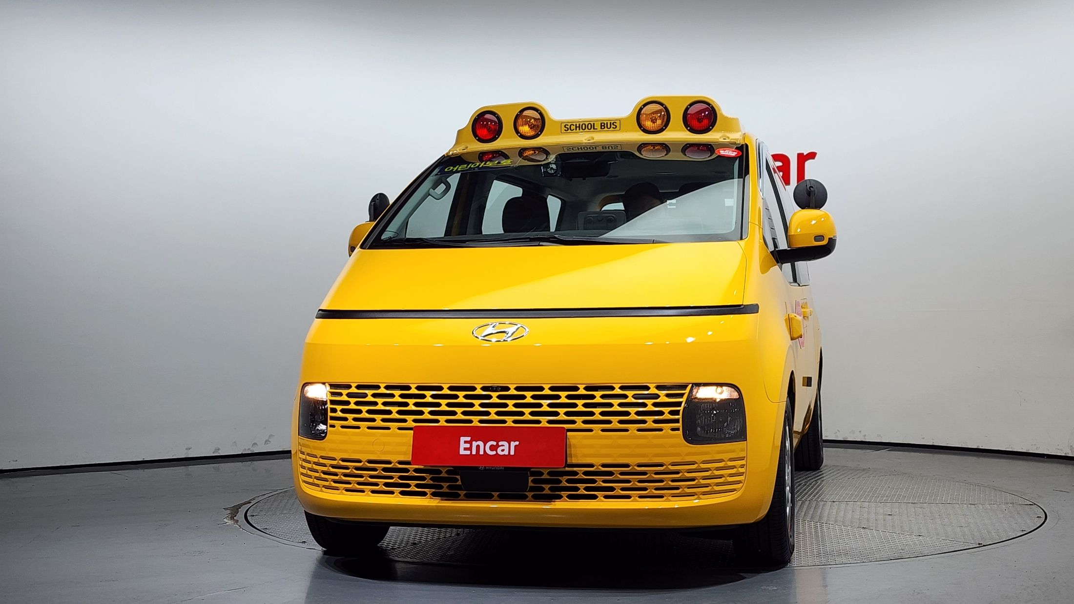 HYUNDAI STARIA 2022