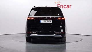 KIA CARNIVAL 2021