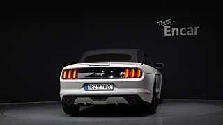 FORD MUSTANG 2017