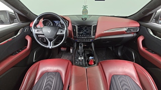 MASERATI LEVANTE 2019