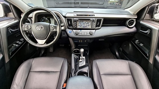 TOYOTA RAV4 2018