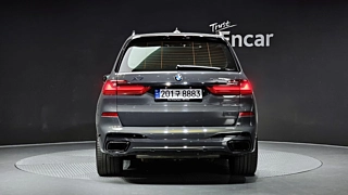 BMW X7 G07 2022