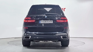 BMW X7 G07 2024