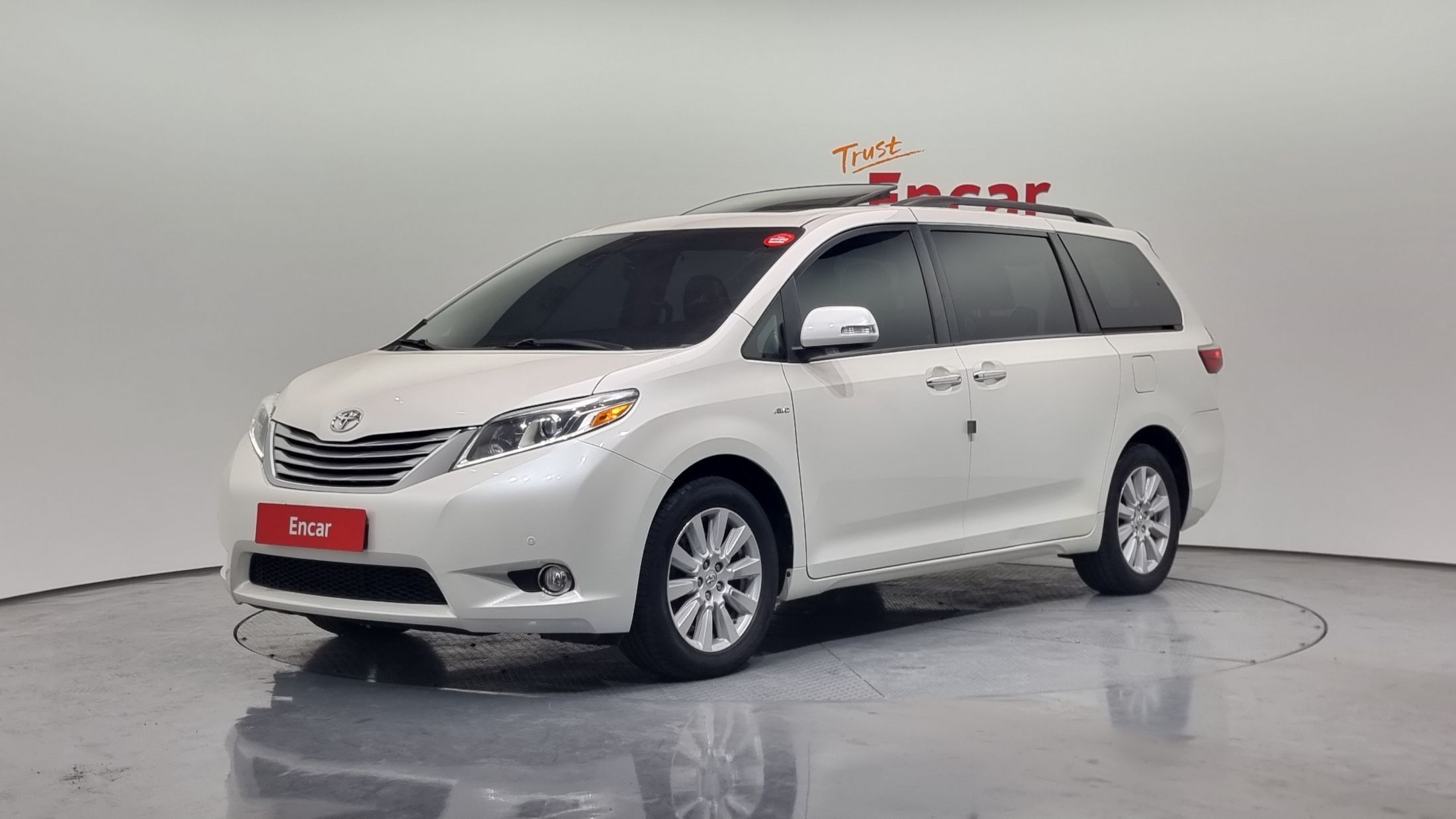 TOYOTA SIENNA
