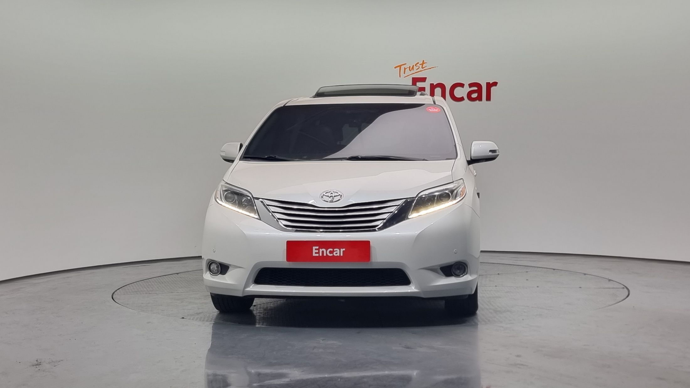 TOYOTA SIENNA 2017