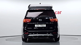 KIA CARNIVAL 2018