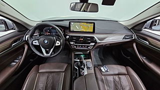 BMW 5-SERIES G30 2022