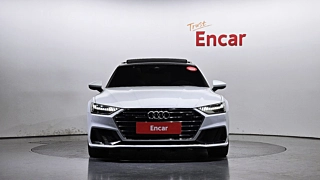 AUDI A7 4K 2021