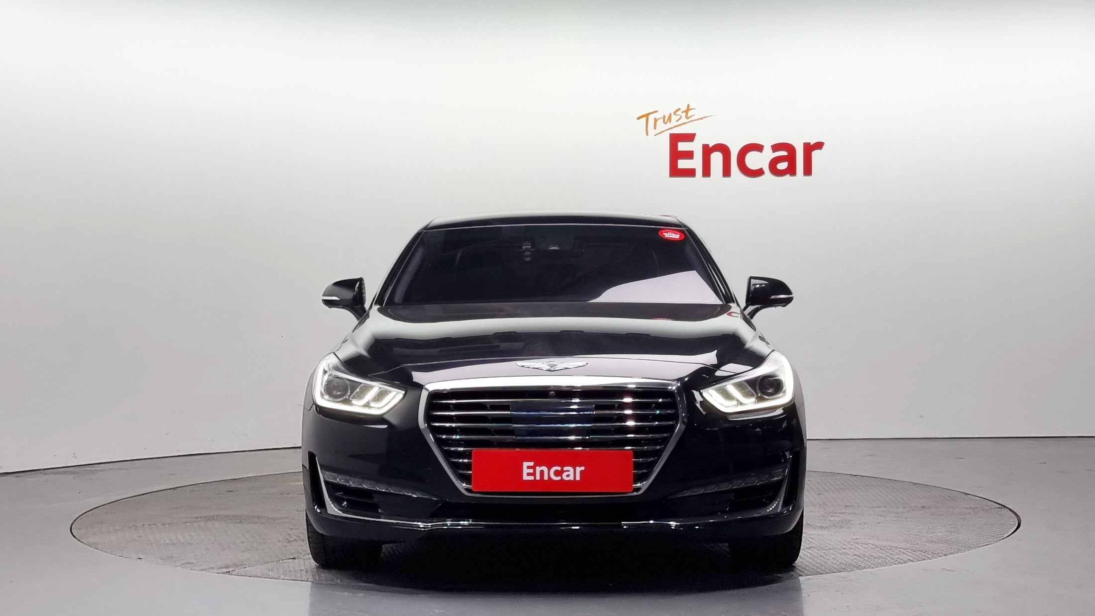 GENESIS EQ900 2016