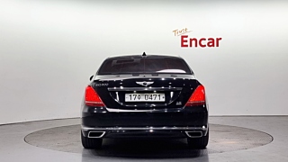 GENESIS EQ900 2016