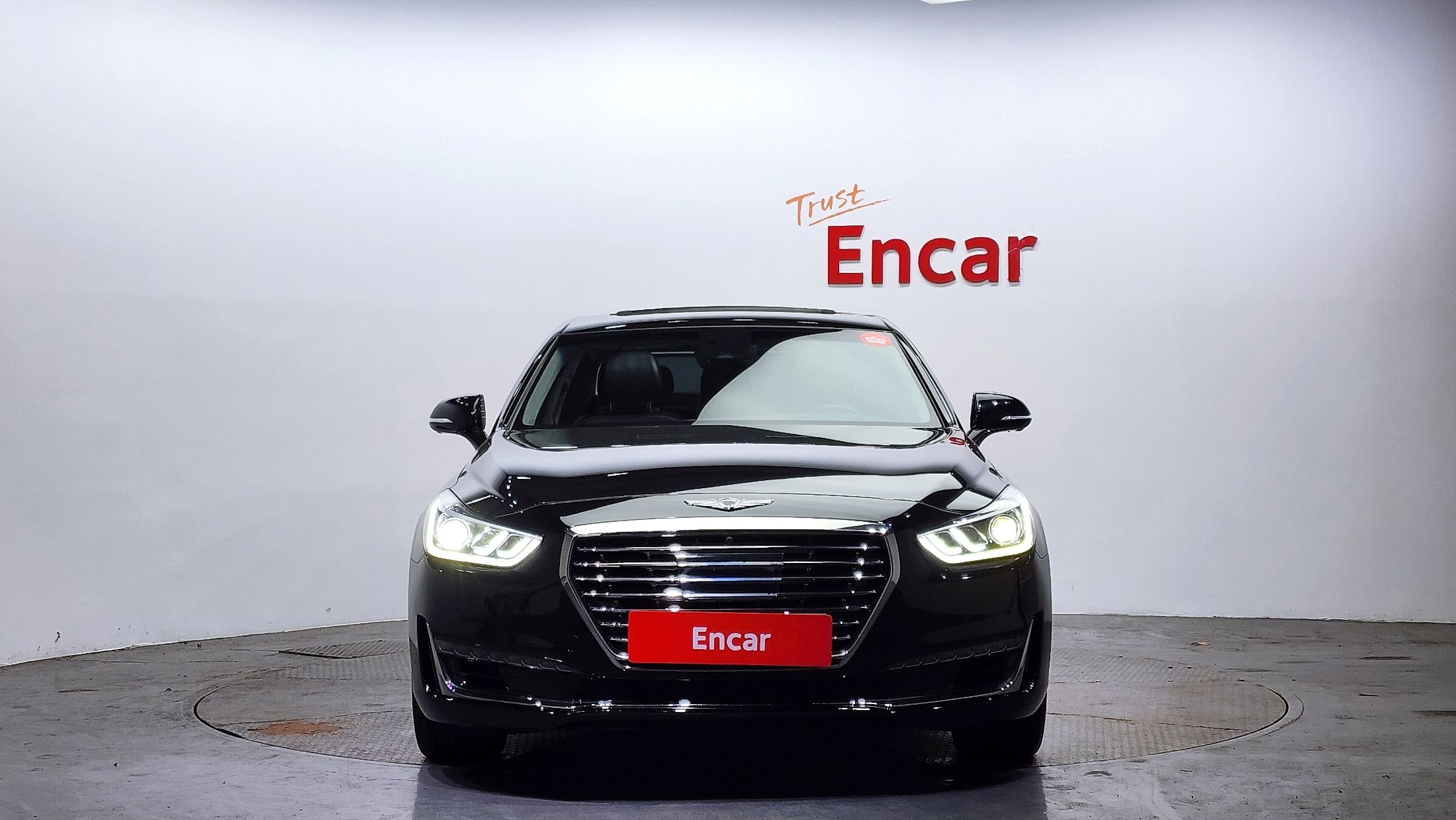 GENESIS EQ900 2016