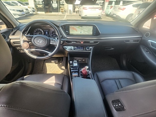 HYUNDAI SONATA DN8 2019