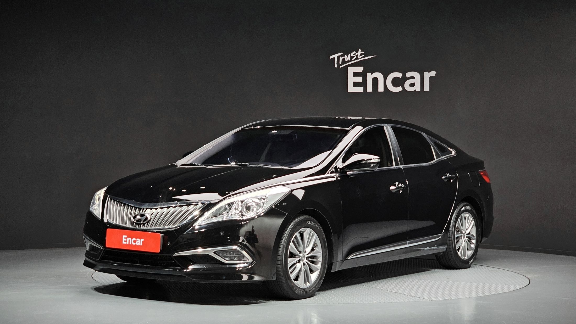 HYUNDAI GRANDEUR HG 2015