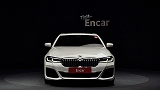 BMW 5-SERIES G30 2022