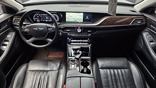GENESIS EQ900 2016