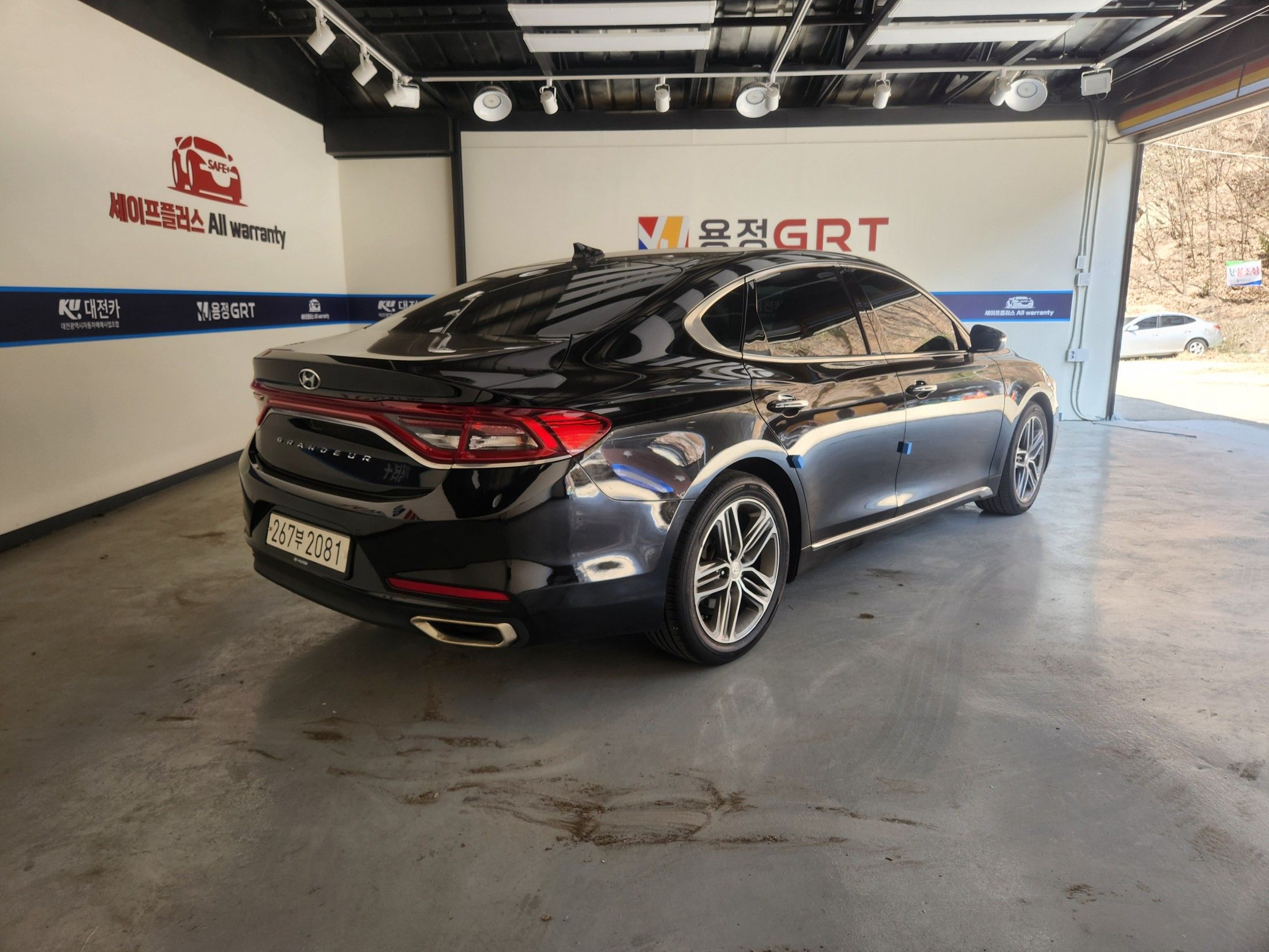 HYUNDAI GRANDEUR IG