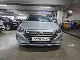 HYUNDAI AVANTE AD 2019