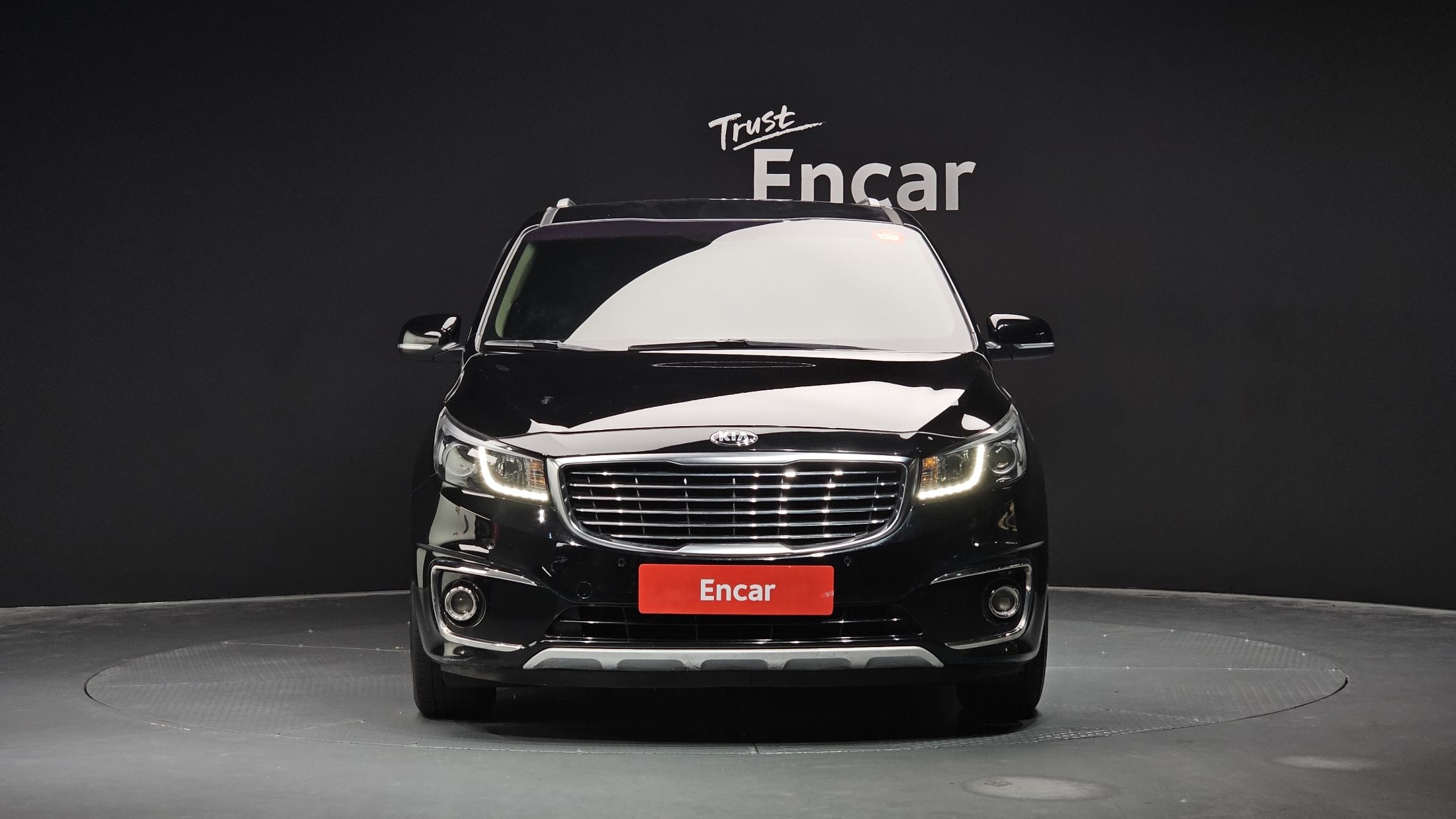 KIA CARNIVAL 2018