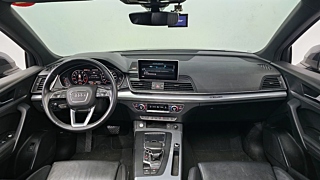 AUDI Q5 FY 2020