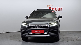 AUDI Q5 FY 2020