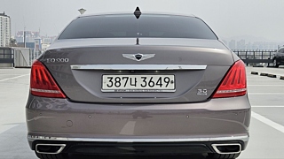 GENESIS EQ900 2016