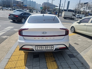 HYUNDAI SONATA DN8 2019