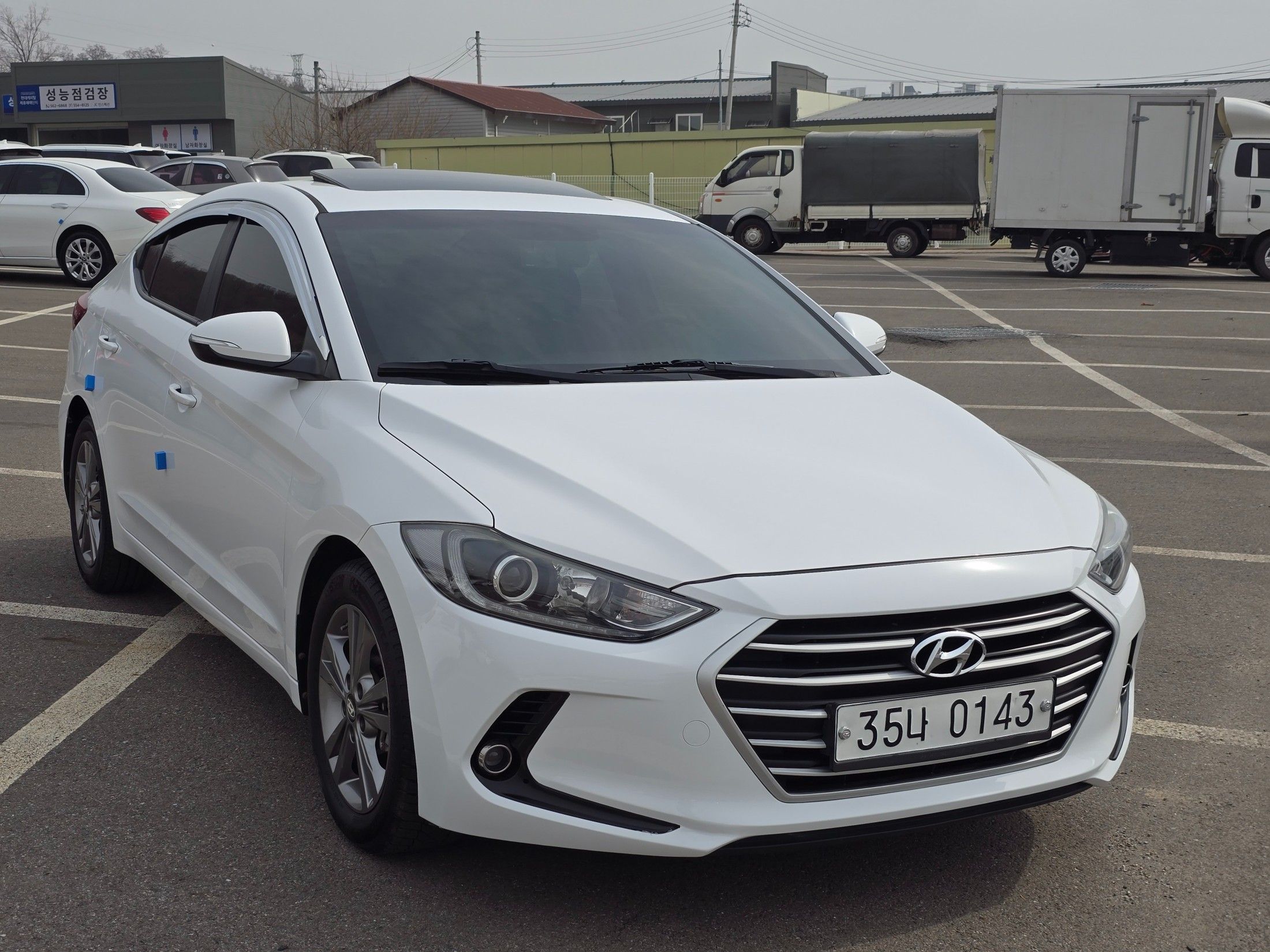 HYUNDAI AVANTE AD 2016