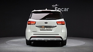 KIA CARNIVAL 2018