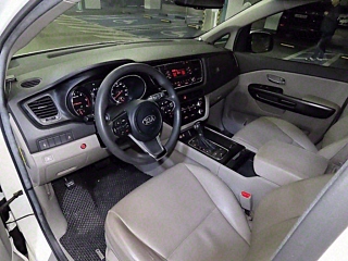 KIA CARNIVAL 2016
