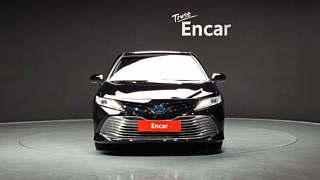 TOYOTA CAMRY XV70 2018