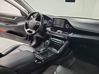 HYUNDAI GRANDEUR IG 2017