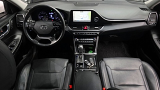 HYUNDAI GRANDEUR IG 2017