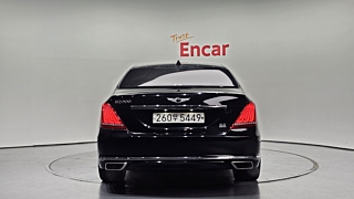 GENESIS EQ900 2016