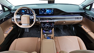 HYUNDAI GRANDEUR GN7 2023