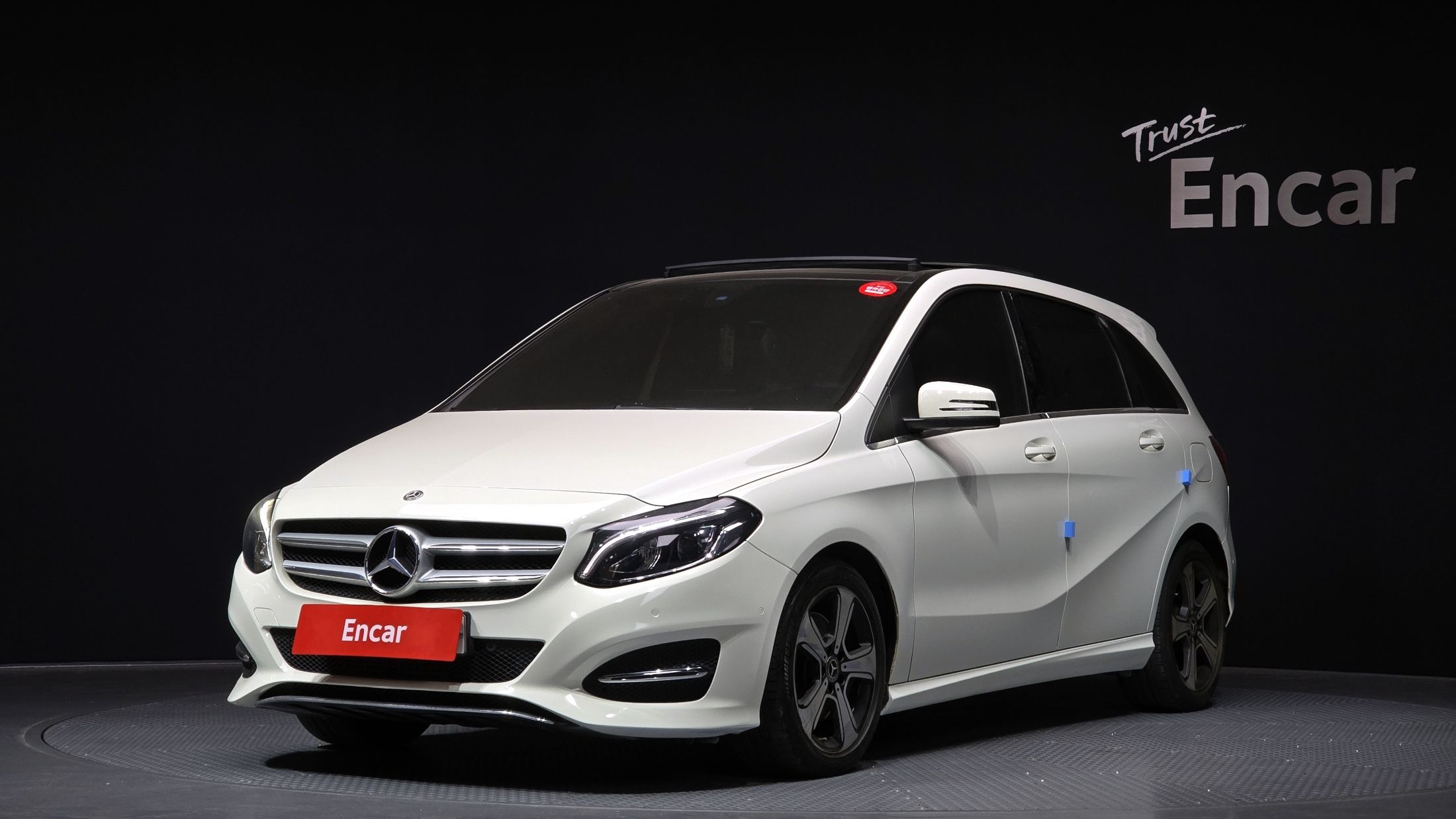 MERCEDES BENZ B-CLASS W246