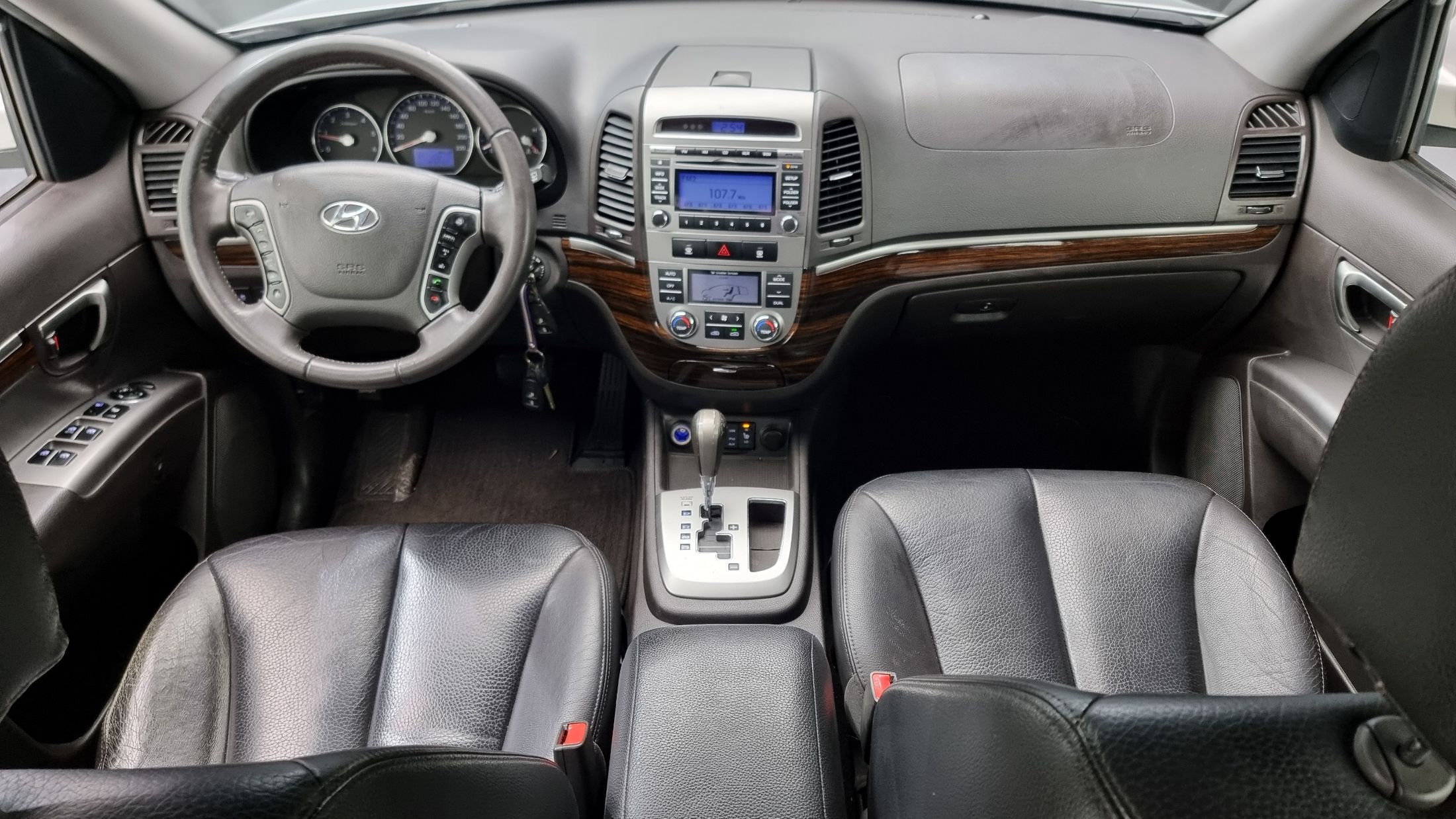 HYUNDAI SANTAFE CM 2011
