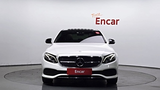 MERCEDES BENZ E-CLASS W213 2016