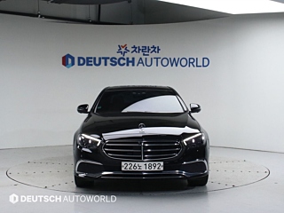 MERCEDES BENZ E-CLASS W213 2023