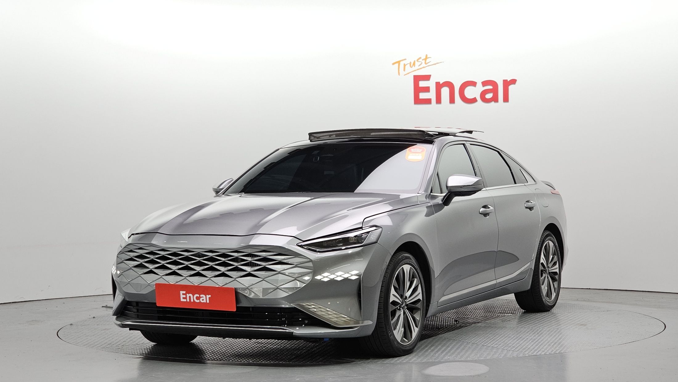 KIA K8 HYBRID