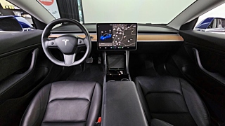 TESLA MODEL 3 2020