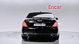 GENESIS EQ900 2017