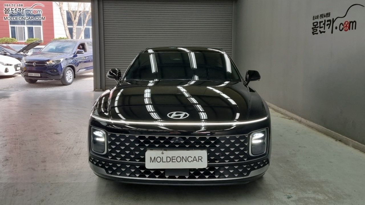 HYUNDAI GRANDEUR HYBRID GN7 2024