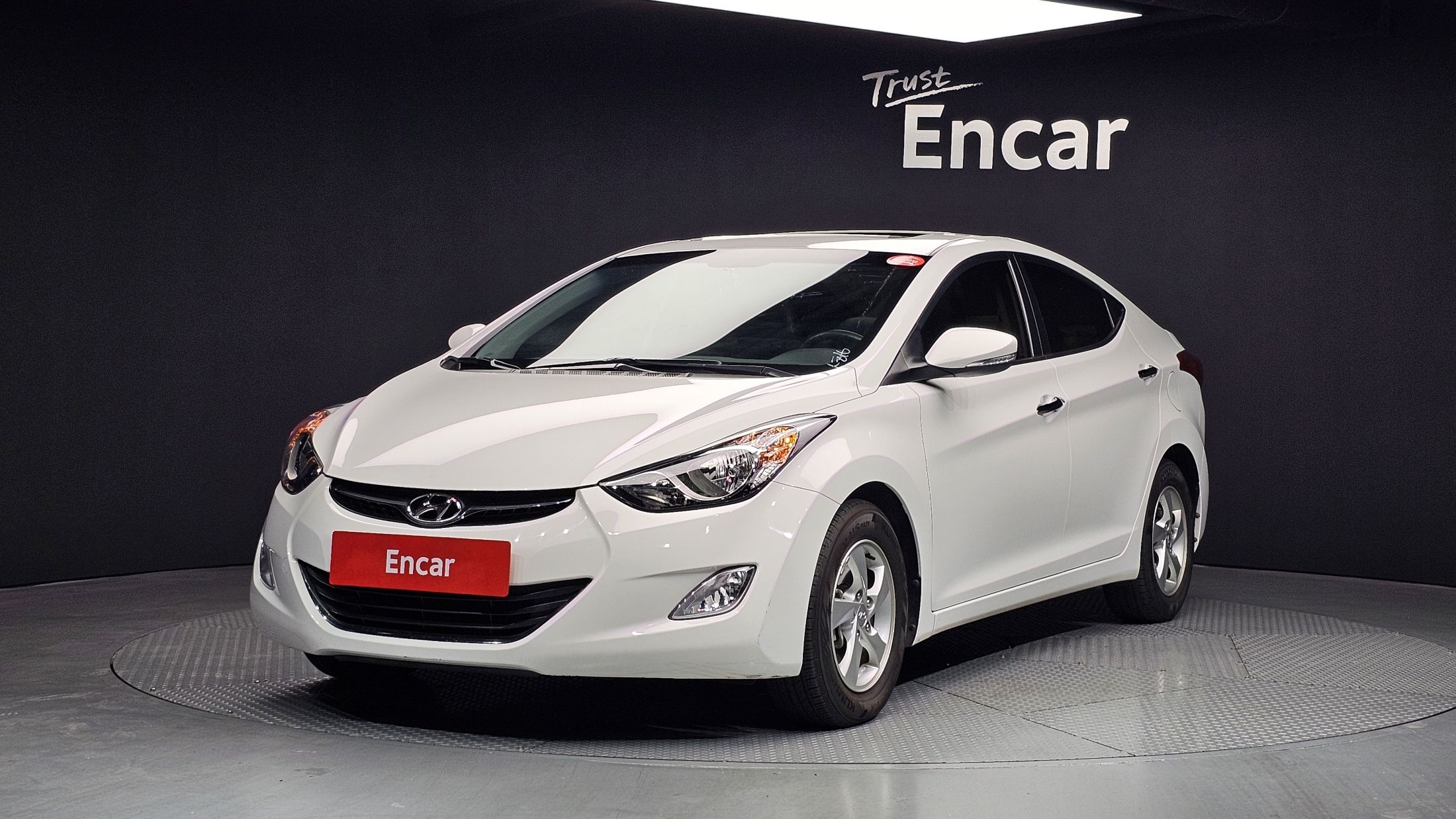 HYUNDAI AVANTE MD 2012