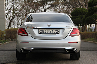 MERCEDES BENZ E-CLASS W213 2017