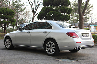 MERCEDES BENZ E-CLASS W213 2017