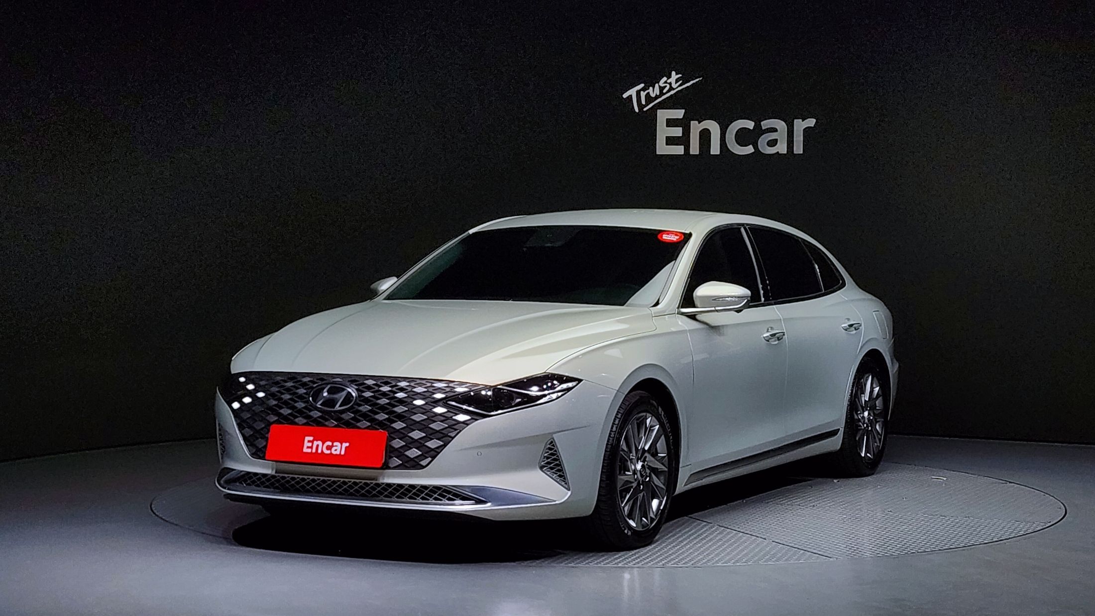 HYUNDAI GRANDEUR IG HYBRID