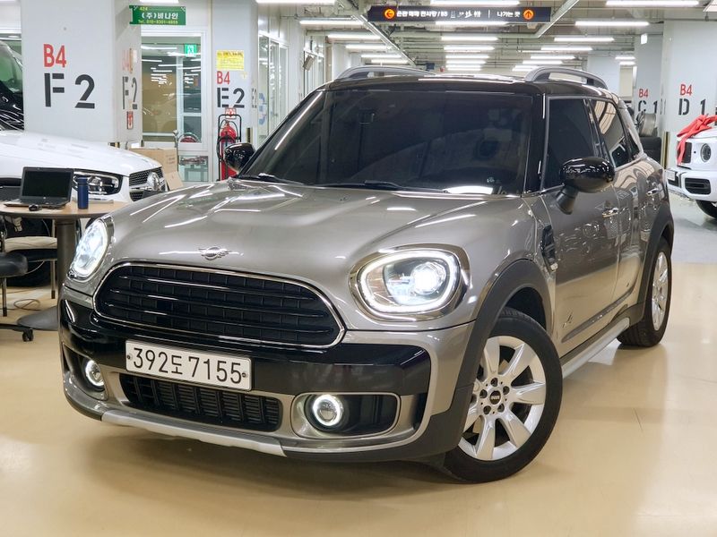 MINI COUNTRYMAN COOPER D 2020